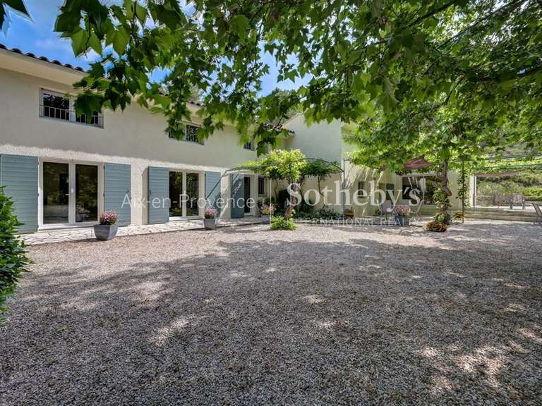 Maison Aix-en-Provence - 7 chambres - 330m²