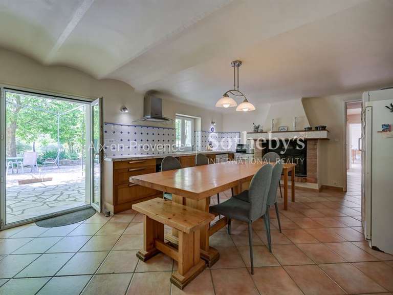 Maison Aix-en-Provence - 7 chambres - 330m²