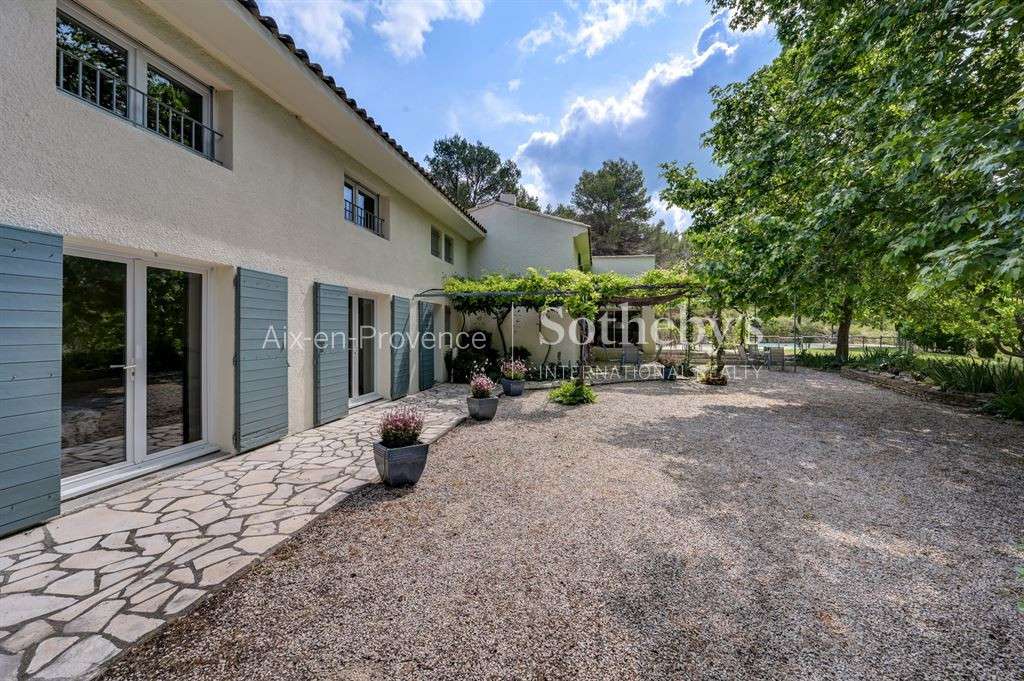 House Aix-en-Provence