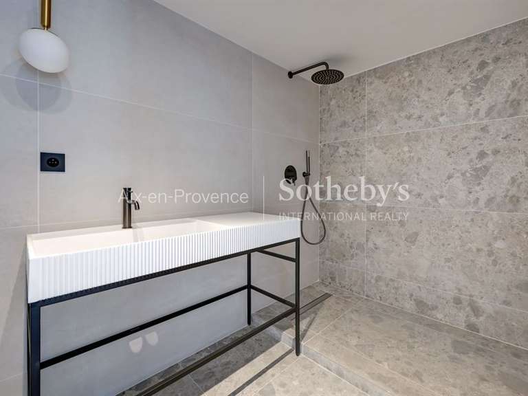 Maison Aix-en-Provence - 6 chambres - 400m²