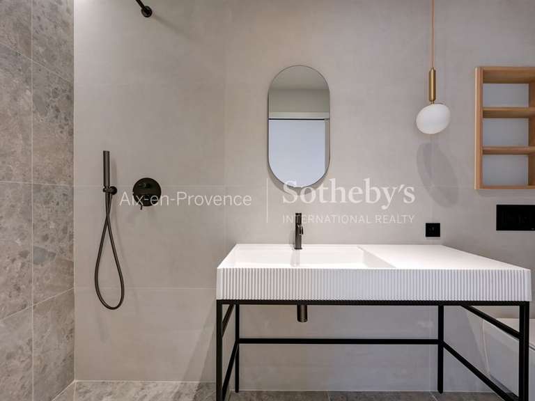 Maison Aix-en-Provence - 6 chambres - 400m²
