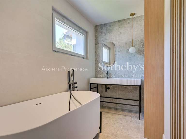 Maison Aix-en-Provence - 6 chambres - 400m²