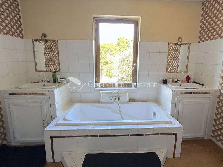 Maison Aix-en-Provence - 8 chambres - 400m²