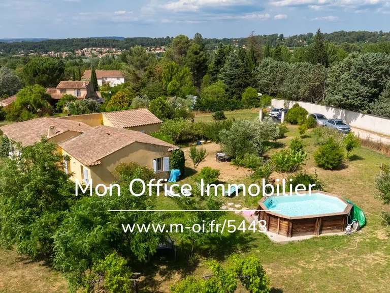 Maison Aix-en-Provence - 3 chambres - 117m²