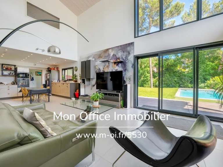 House Aix-en-Provence - 3 bedrooms - 166m²