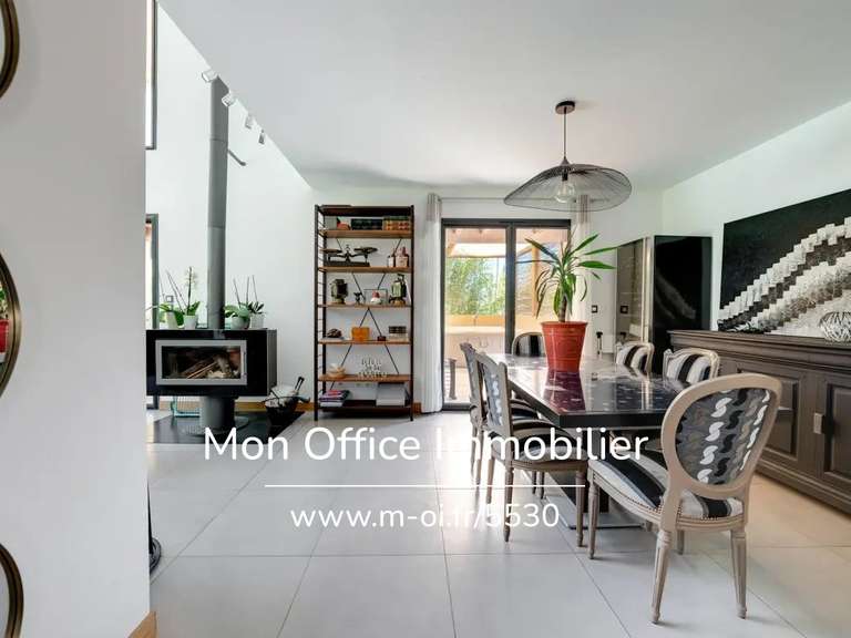 House Aix-en-Provence - 3 bedrooms - 166m²