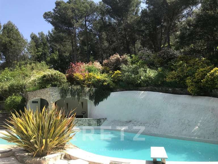 House Aix-en-Provence - 5 bedrooms - 350m²