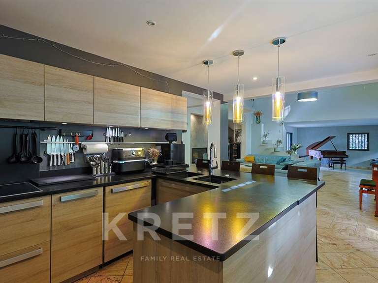 House Aix-en-Provence - 5 bedrooms - 350m²