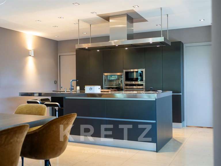 House Aix-en-Provence - 5 bedrooms - 240m²
