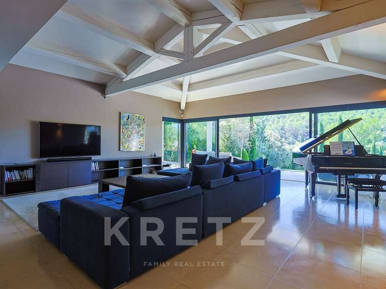 House Aix-en-Provence - 5 bedrooms - 240m²