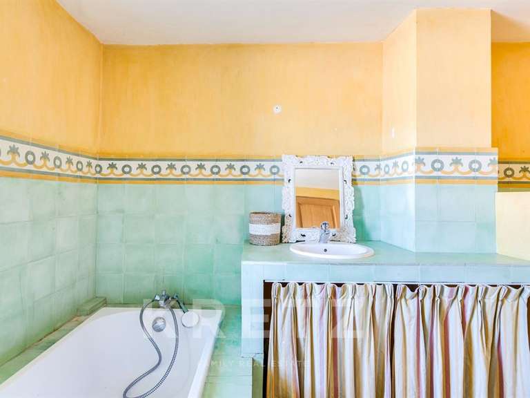 House Aix-en-Provence - 5 bedrooms - 290m²