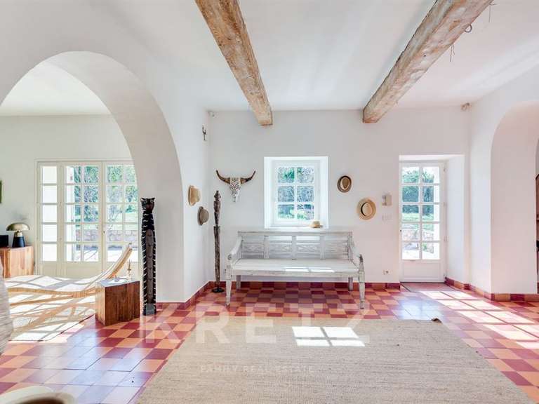 House Aix-en-Provence - 5 bedrooms - 290m²