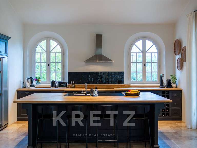 House Aix-en-Provence - 6 bedrooms - 365m²