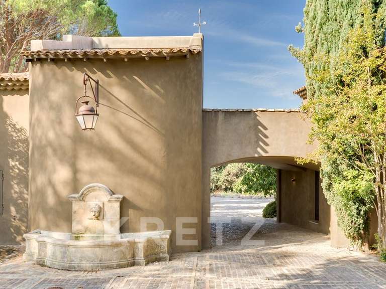 House Aix-en-Provence - 13 bedrooms - 611m²