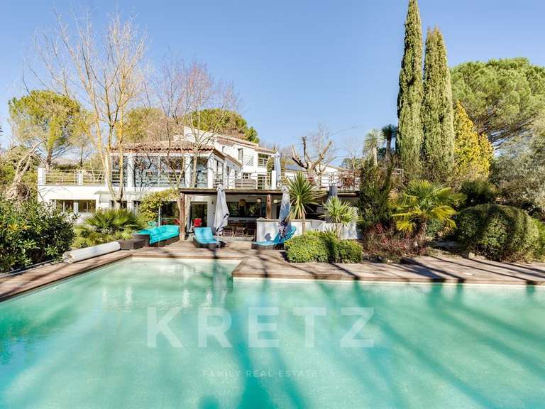 House Aix-en-Provence - 5 bedrooms - 350m²