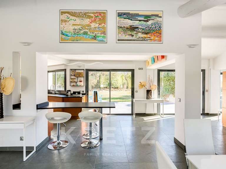 House Aix-en-Provence - 5 bedrooms - 350m²