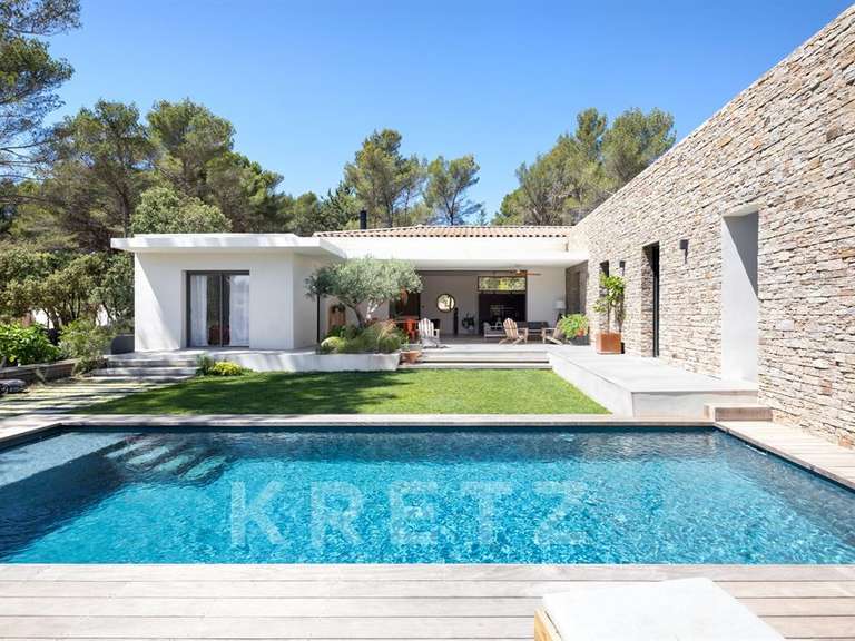 Maison Aix-en-Provence - 5 chambres - 200m²