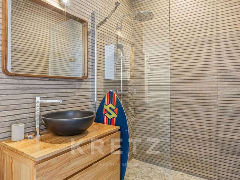 House Aix-en-Provence - 5 bedrooms - 200m²