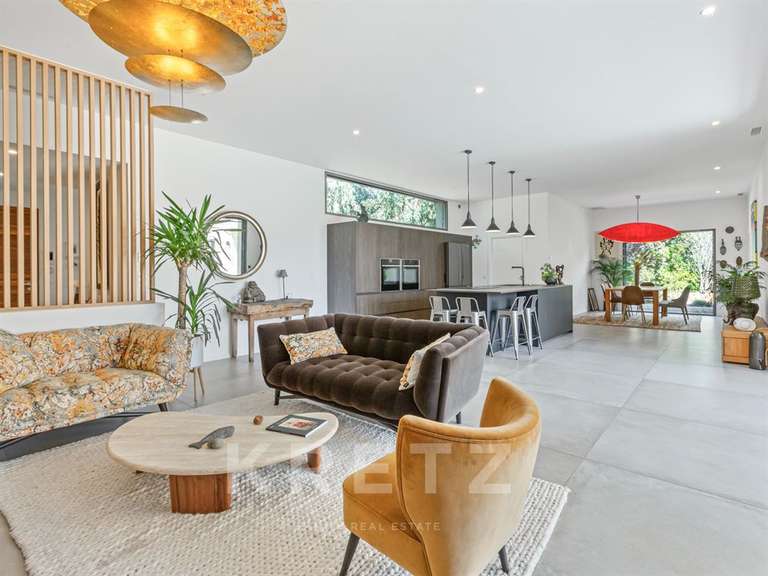 House Aix-en-Provence - 5 bedrooms - 200m²