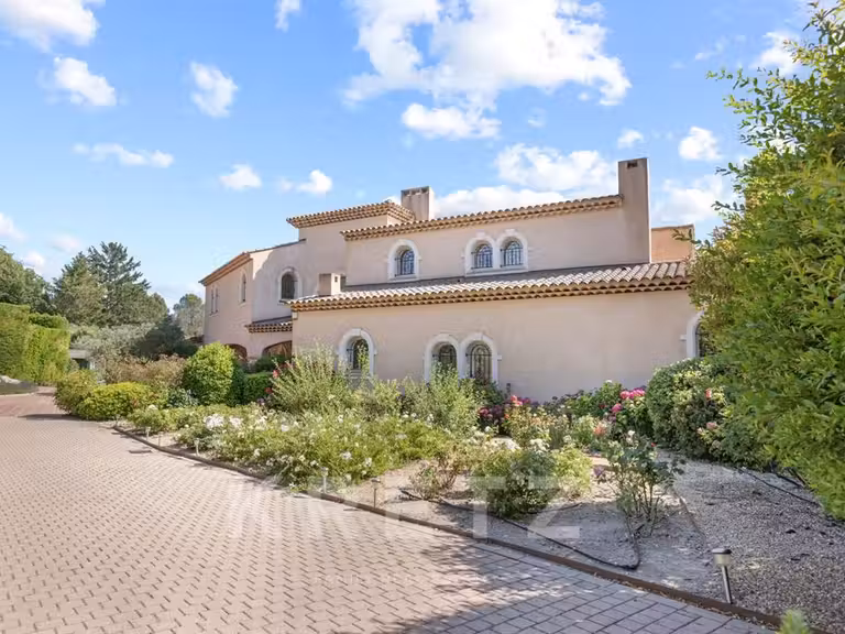 Maison Aix-en-Provence - 500m²
