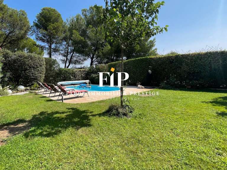 Maison Aix-en-Provence - 4 chambres - 122m²