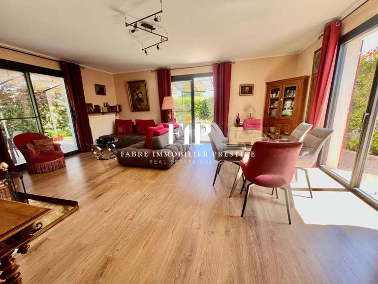 Maison Aix-en-Provence - 4 chambres - 122m²
