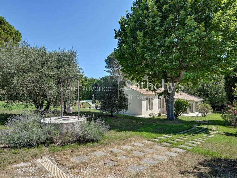 Maison Aix-en-Provence - 3 chambres - 220m²