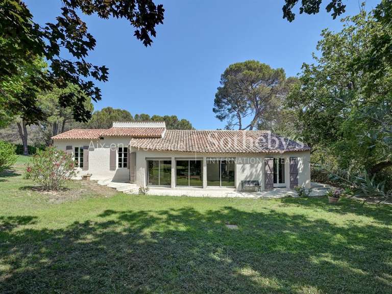 Maison Aix-en-Provence - 3 chambres - 220m²