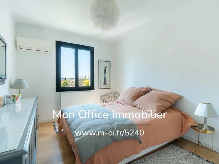 Maison Aix-en-Provence - 4 chambres - 151m²