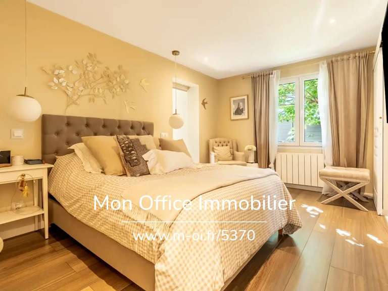 Maison Aix-en-Provence - 3 chambres - 105m²