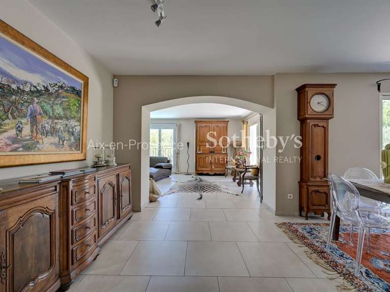 Maison Aix-en-Provence - 5 chambres - 200m²