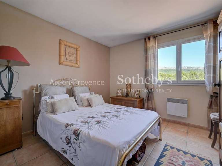 Maison Aix-en-Provence - 5 chambres - 200m²