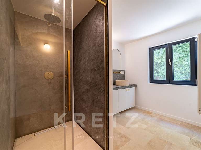 Maison Aix-en-Provence - 5 chambres - 220m²