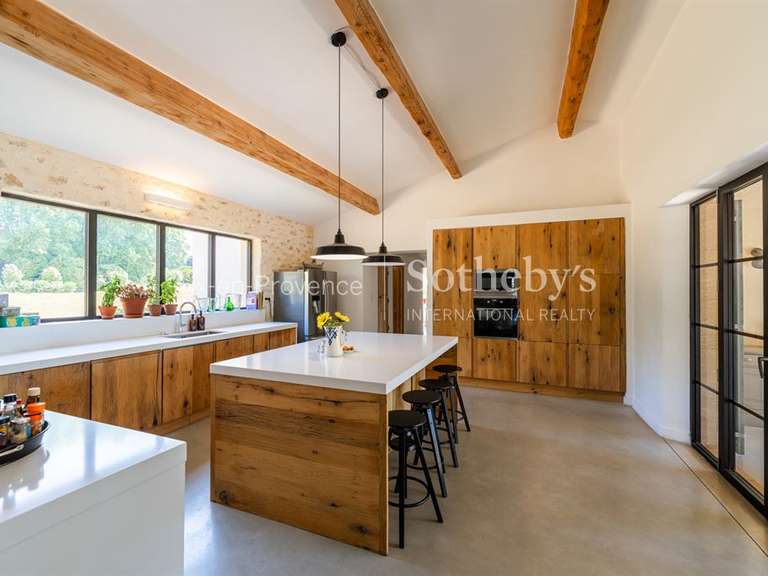 Maison Aix-en-Provence - 6 chambres - 254m²