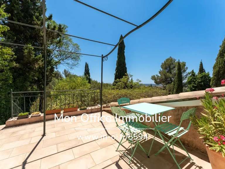 Maison Aix-en-Provence - 4 chambres - 170m²