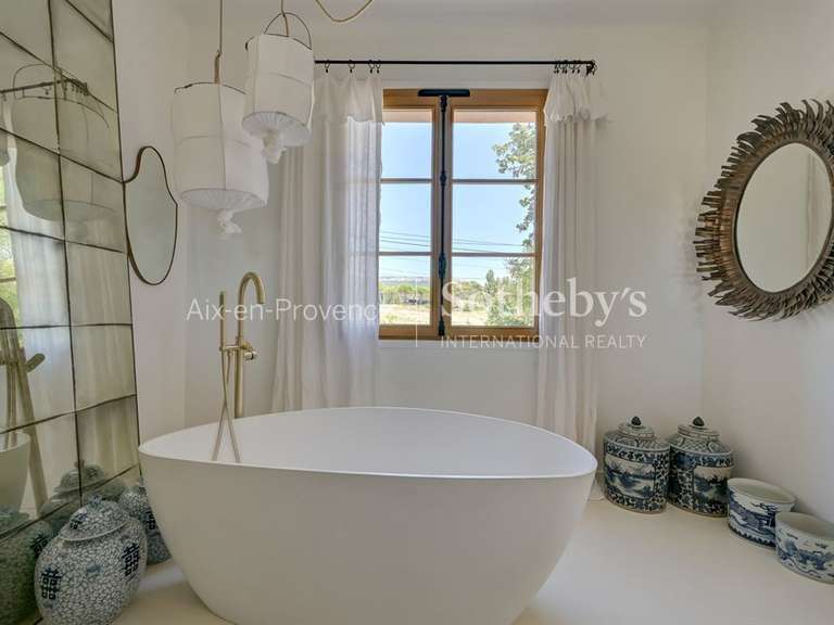Maison Aix-en-Provence - 6 chambres - 340m²