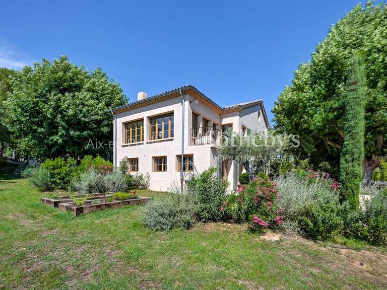 Maison Aix-en-Provence - 6 chambres - 340m²