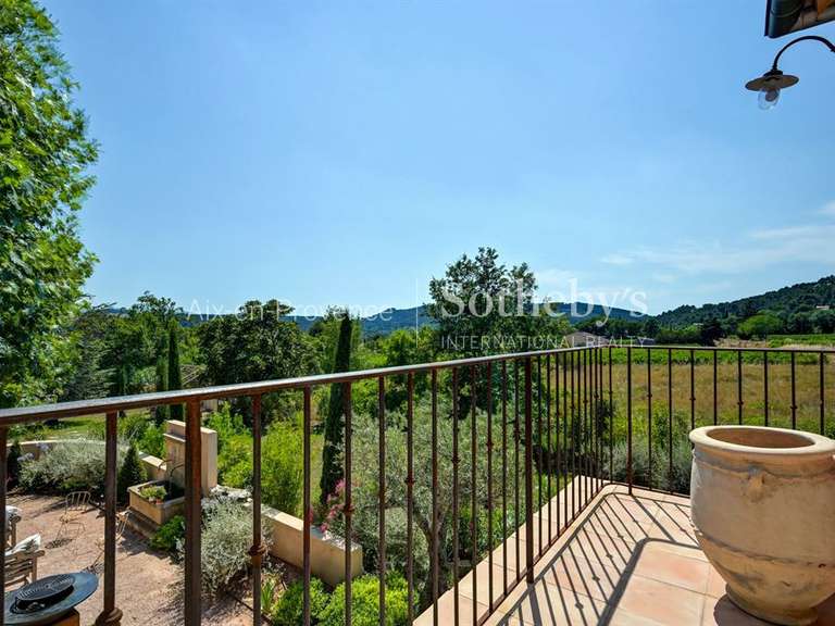 Maison Aix-en-Provence - 6 chambres - 340m²