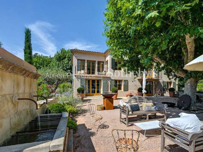 Maison Aix-en-Provence - 6 chambres - 340m²