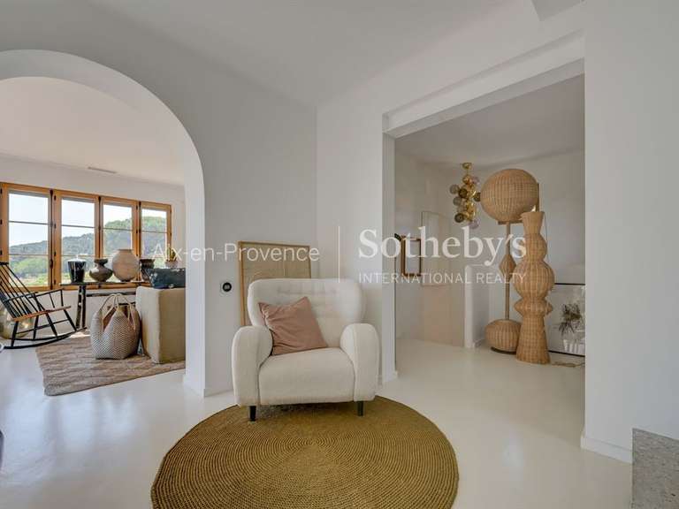 Maison Aix-en-Provence - 6 chambres - 340m²