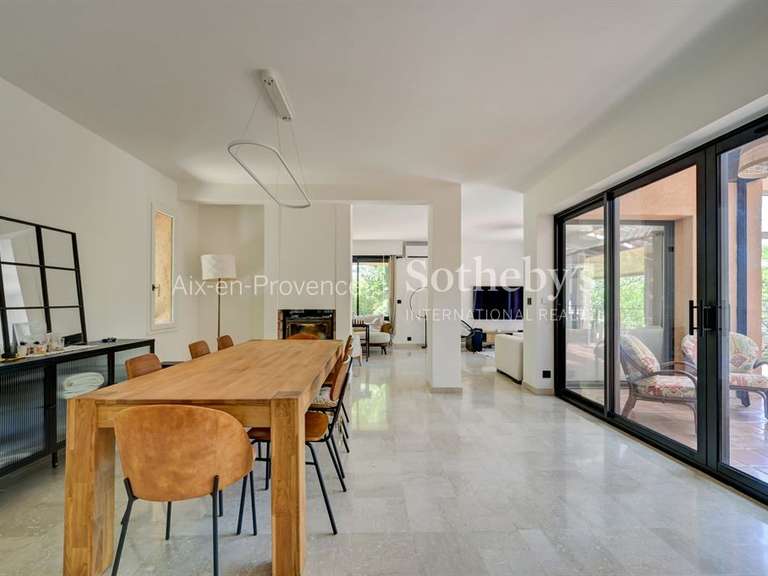 Maison Aix-en-Provence - 6 chambres - 350m²
