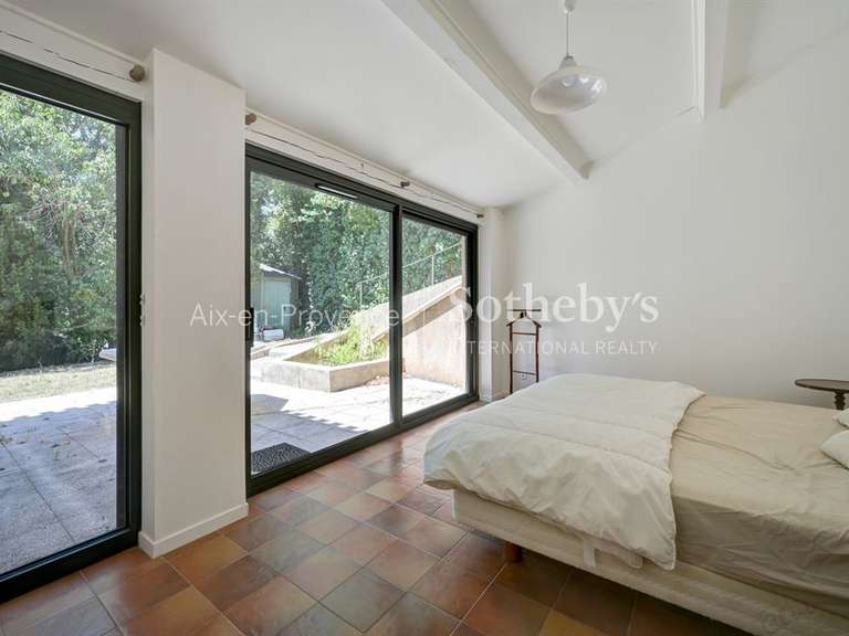 Maison Aix-en-Provence - 6 chambres - 350m²