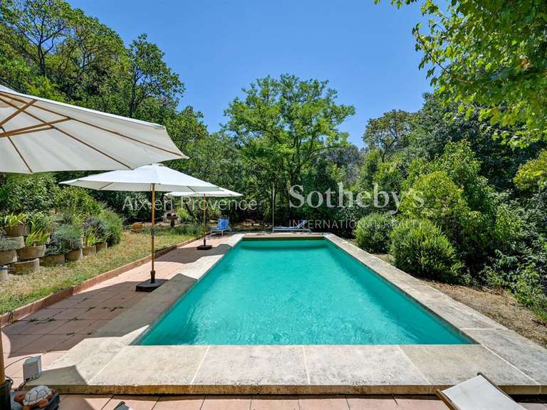 Maison Aix-en-Provence - 6 chambres - 350m²