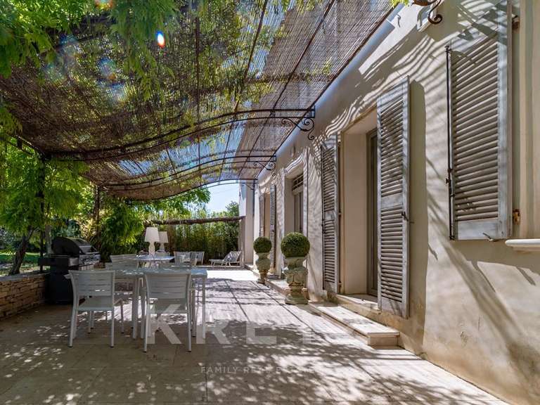 Maison Aix-en-Provence - 14 chambres - 640m²