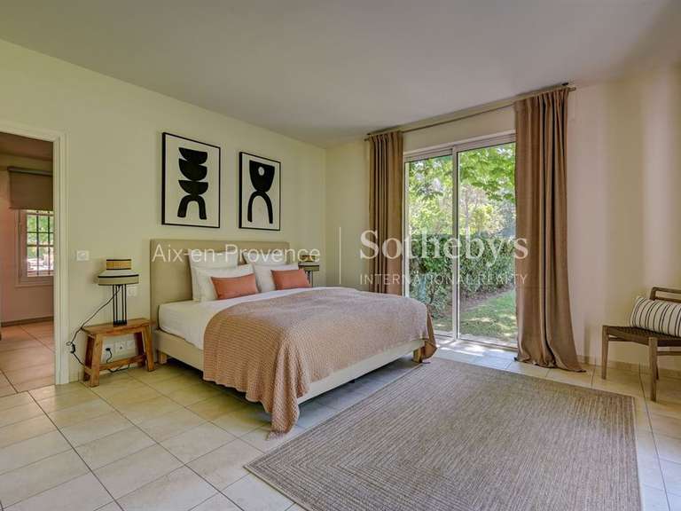 Maison Aix-en-Provence - 9 chambres - 660m²