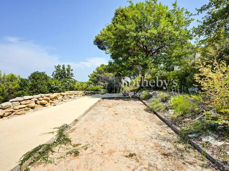 House Aix-en-Provence - 5 bedrooms - 272m²