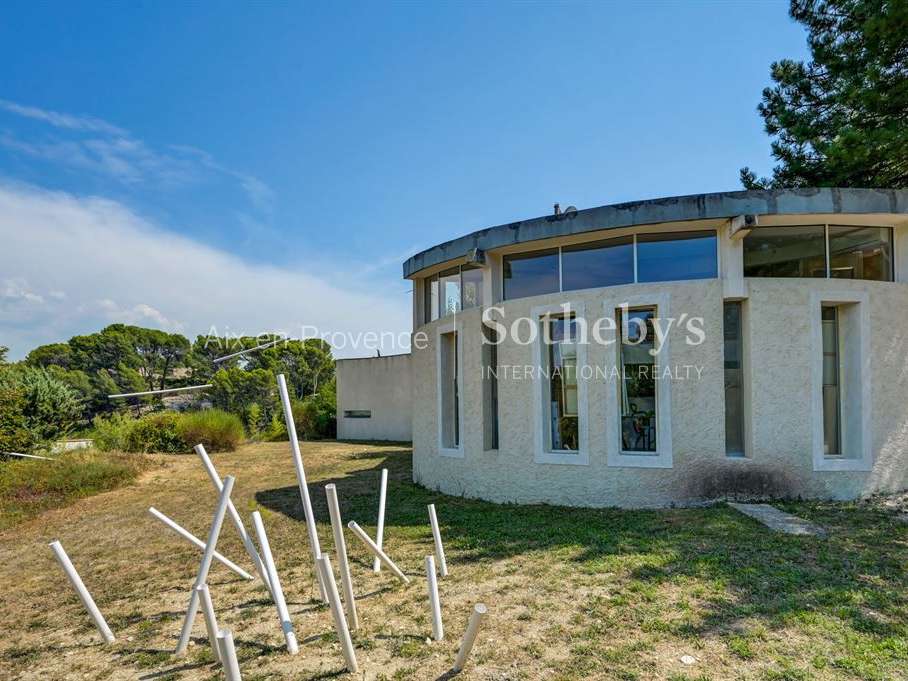 House Aix-en-Provence