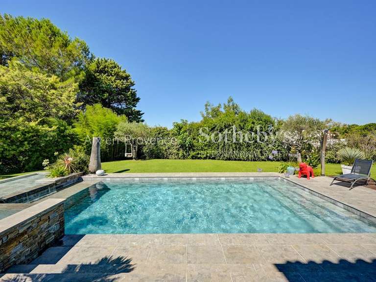 Maison Aix-en-Provence - 5 chambres - 300m²