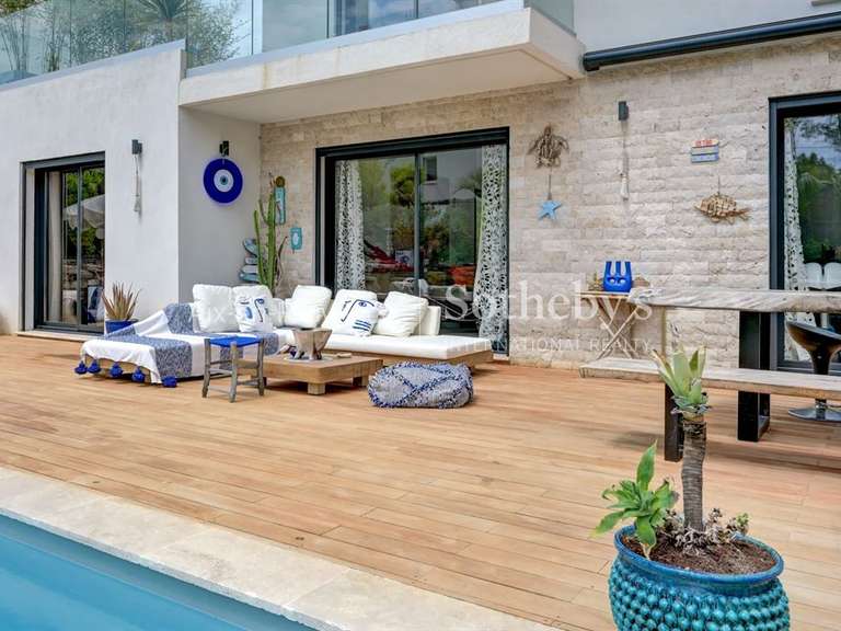 Maison Aix-en-Provence - 4 chambres - 188m²