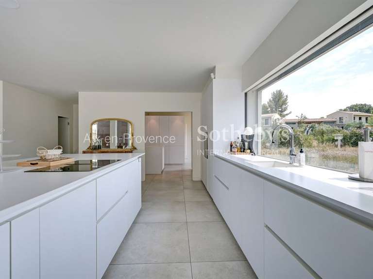 Maison Aix-en-Provence - 6 chambres - 315m²